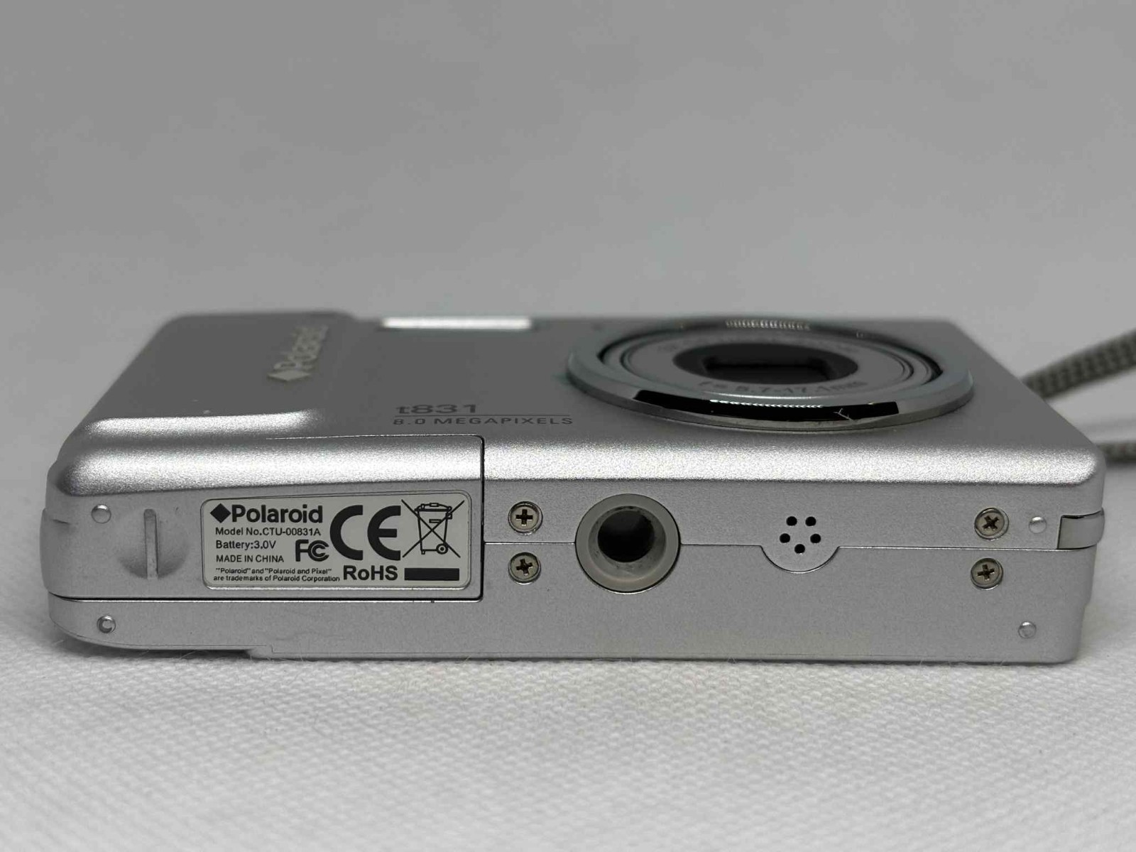 Polaroid t831 8.0 Megapixel Digital Camera - untested, read
