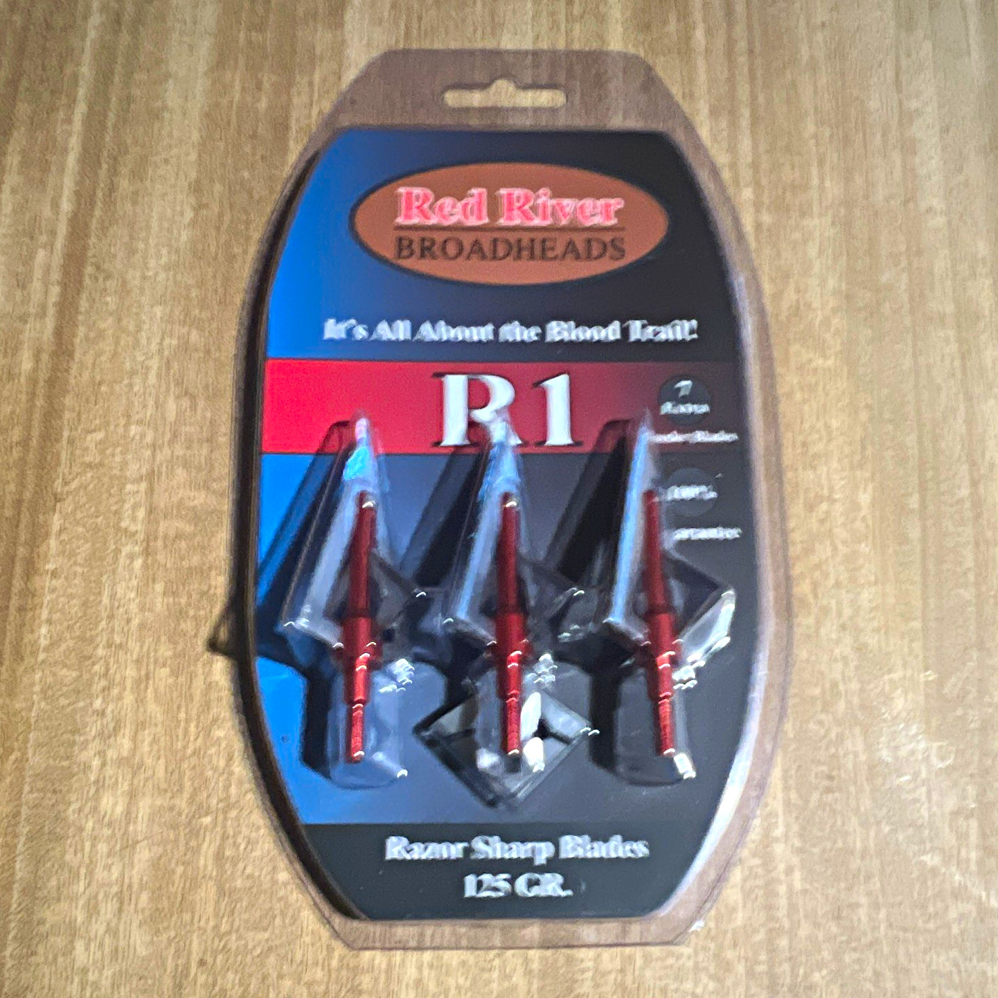 Red River Broadheads R1 Broadhead 125 Grain Razor Sharp Blades Red 3pk