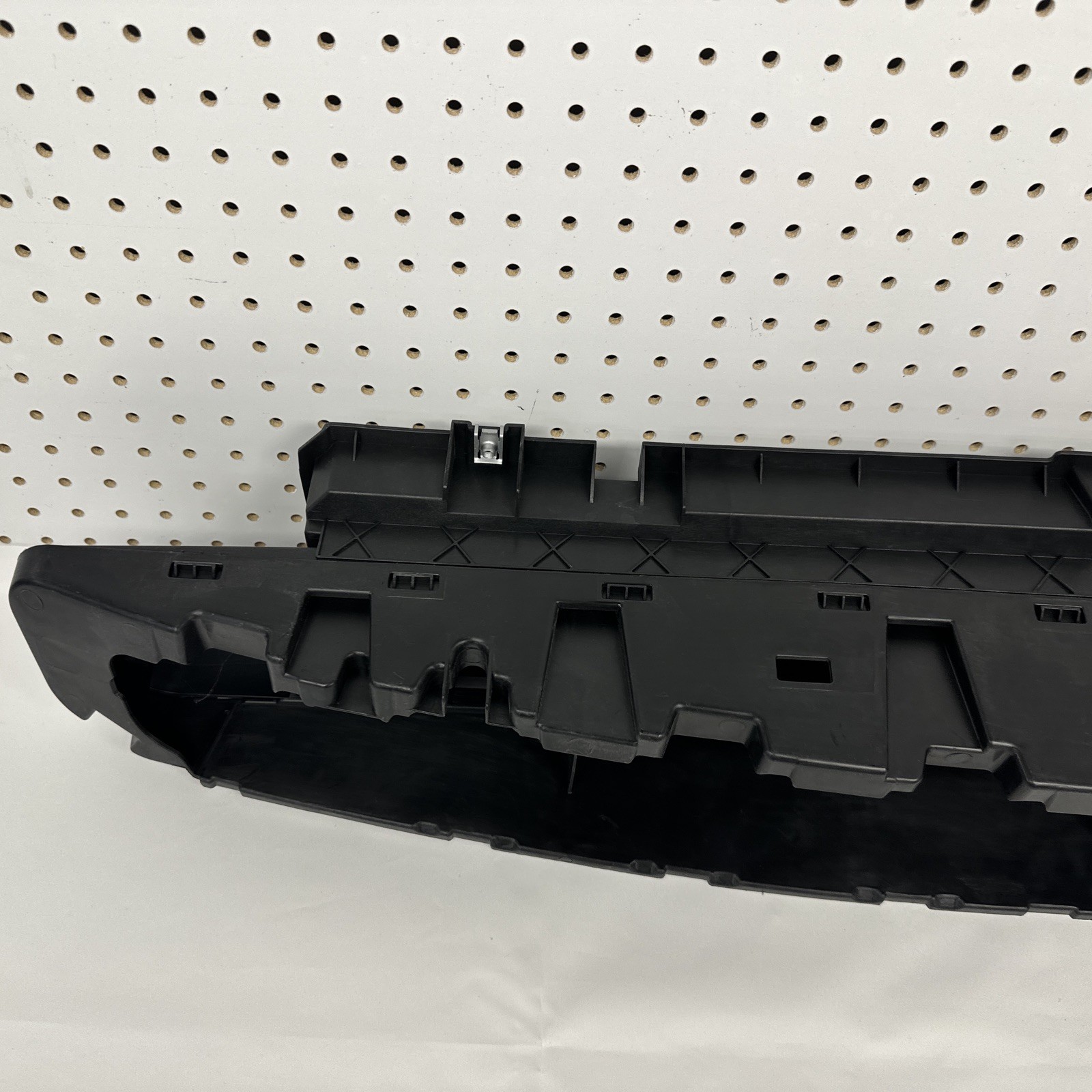 2019-2021 DODGE RAM 1500 FRONT LOWER ACTIVE AIR SHUTTER GRILLE DG07133GAQ CAPA