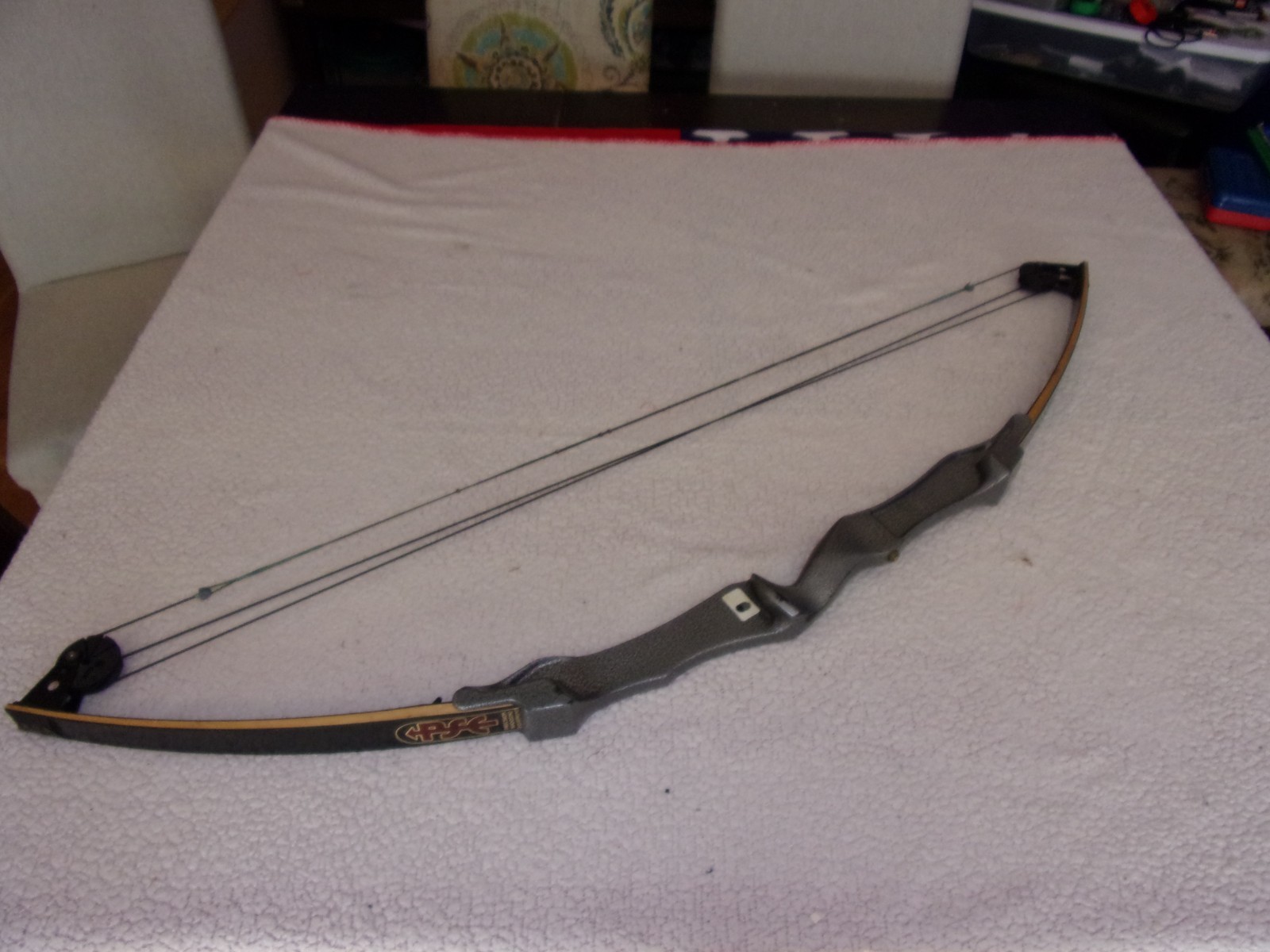 Vintage PSE Viper Compound Bow