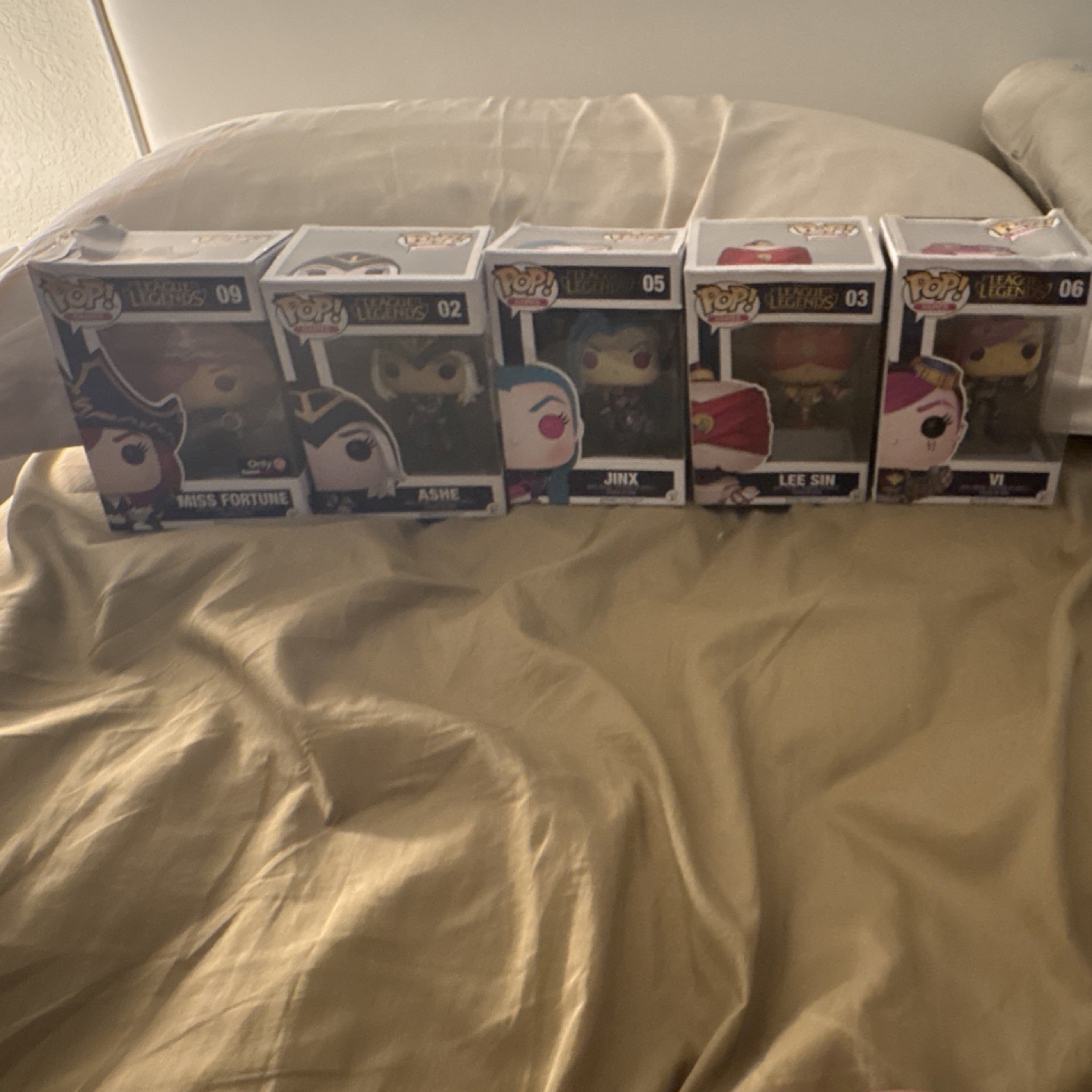 Funko League of Legends Lot Miss Fortune Ashe Jinx Lee Sin Vi