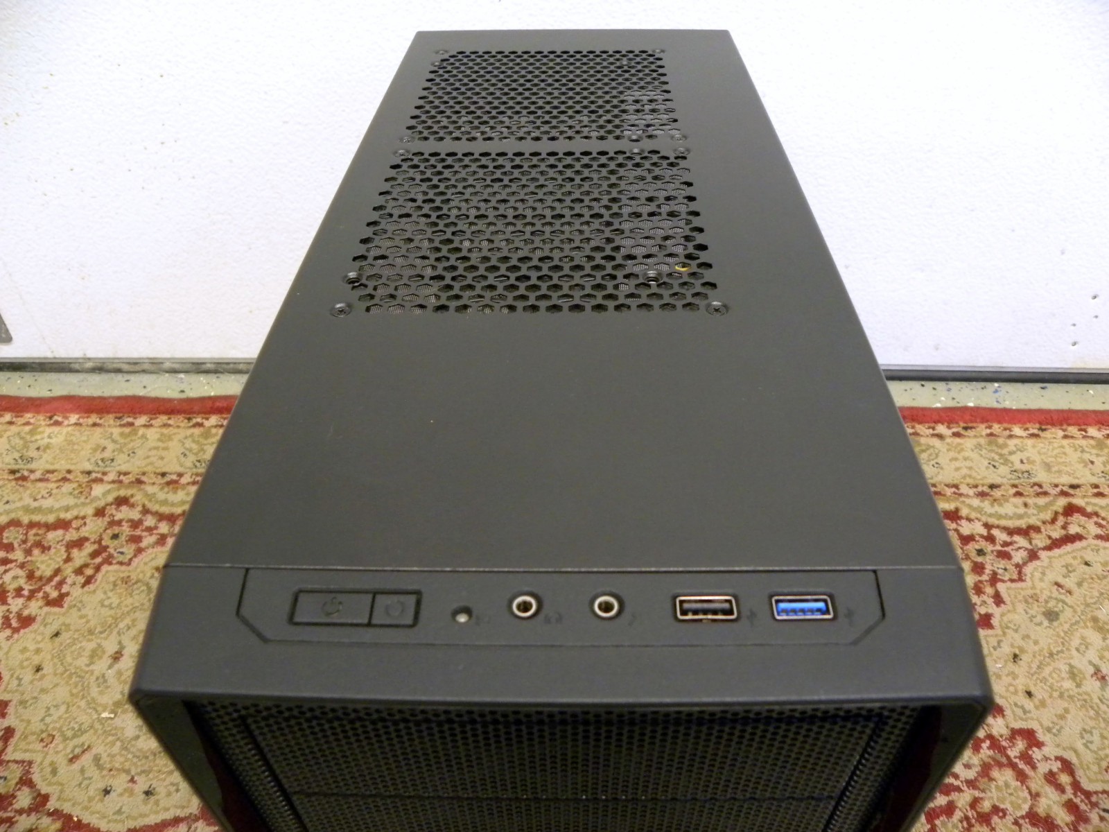FRACTAL G MINI ATX Mid Tower Computer Case ITX Clear Window FD-CA-FOCUS-MINI-BK