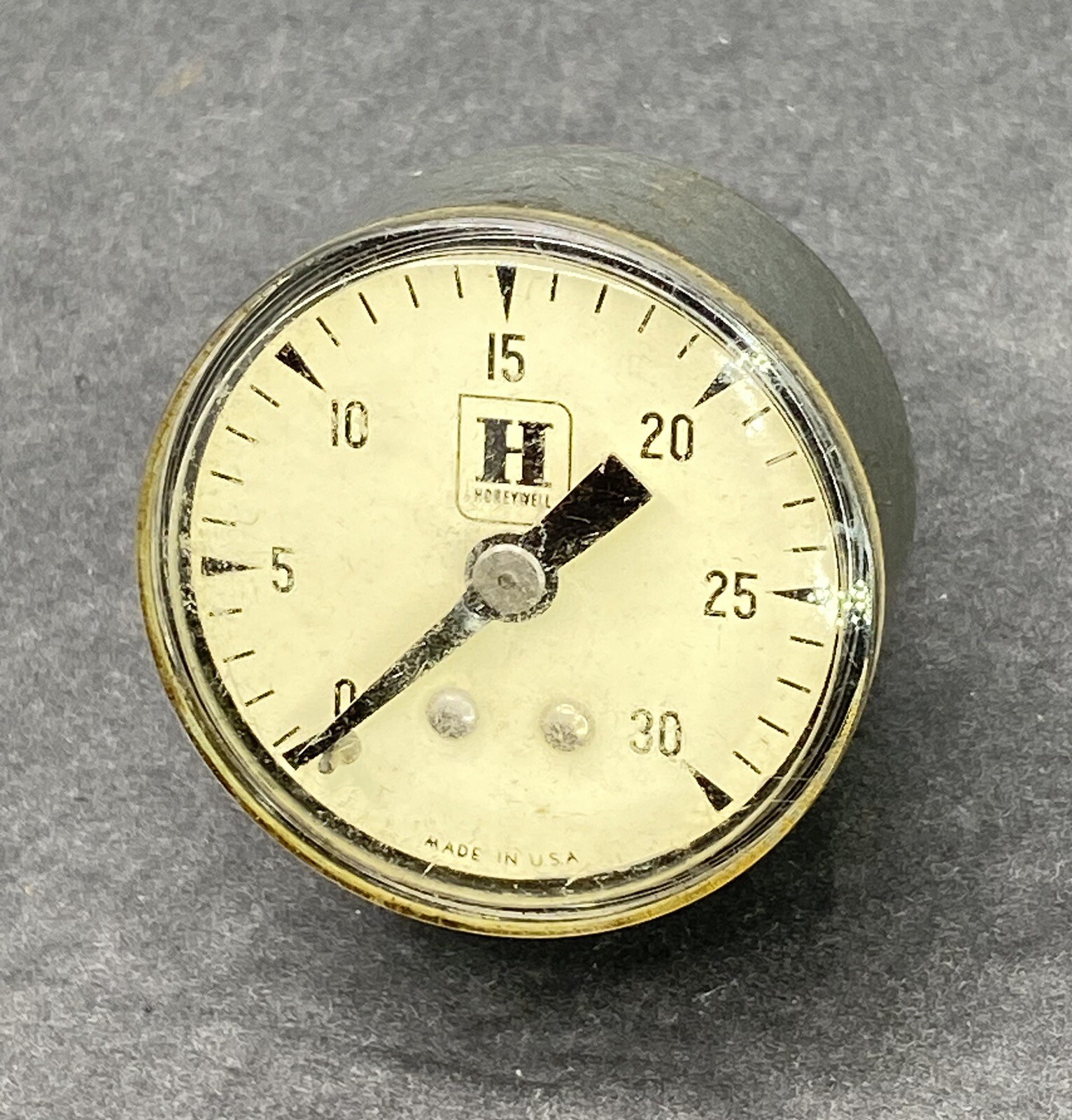 Vintage Honeywell gauge steampunk Made In Usa Air Pressure? ￼