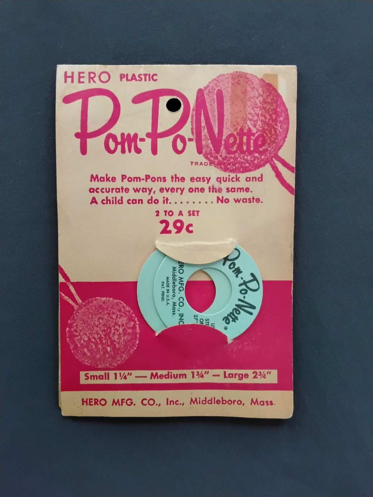 Vintage Pom-Po-Nette HERO Plastic Retro Pom Maker Craft Accessories