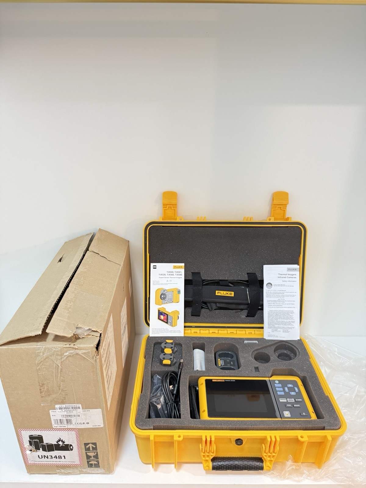 FLUKE TiX580 INFRARED CAMERA 60HZ (NEW FACTORY SEALED) CALIBRATED 2025 MFD-2025