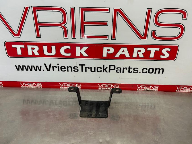 KENWORTH K11-1055 BRACKET