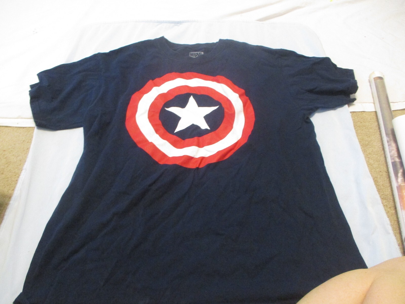 MARVEL CAPTAIN AMERICA T SHIRT L