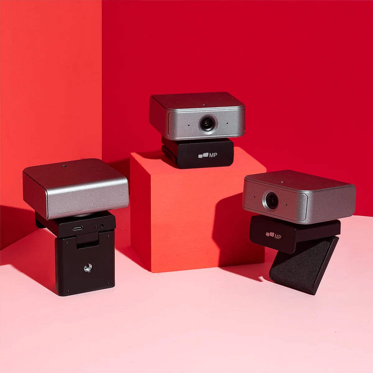 Mobile Pixels AI Smart Camera (New)