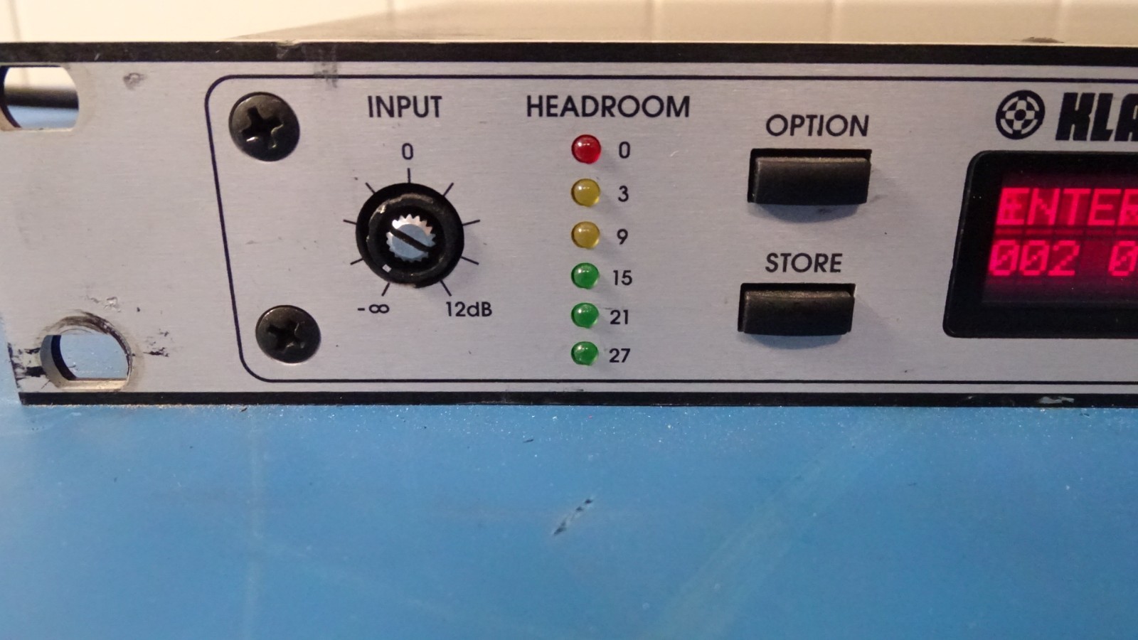 Klark Teknik DN7103 Digital Delay Line