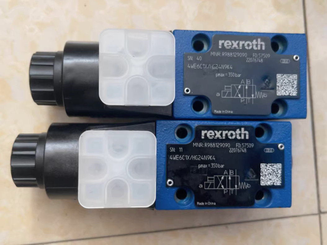 1PCS New R988129090 4WE6C1X/HG24N9K4 Rexroth directional valve UPS shipping