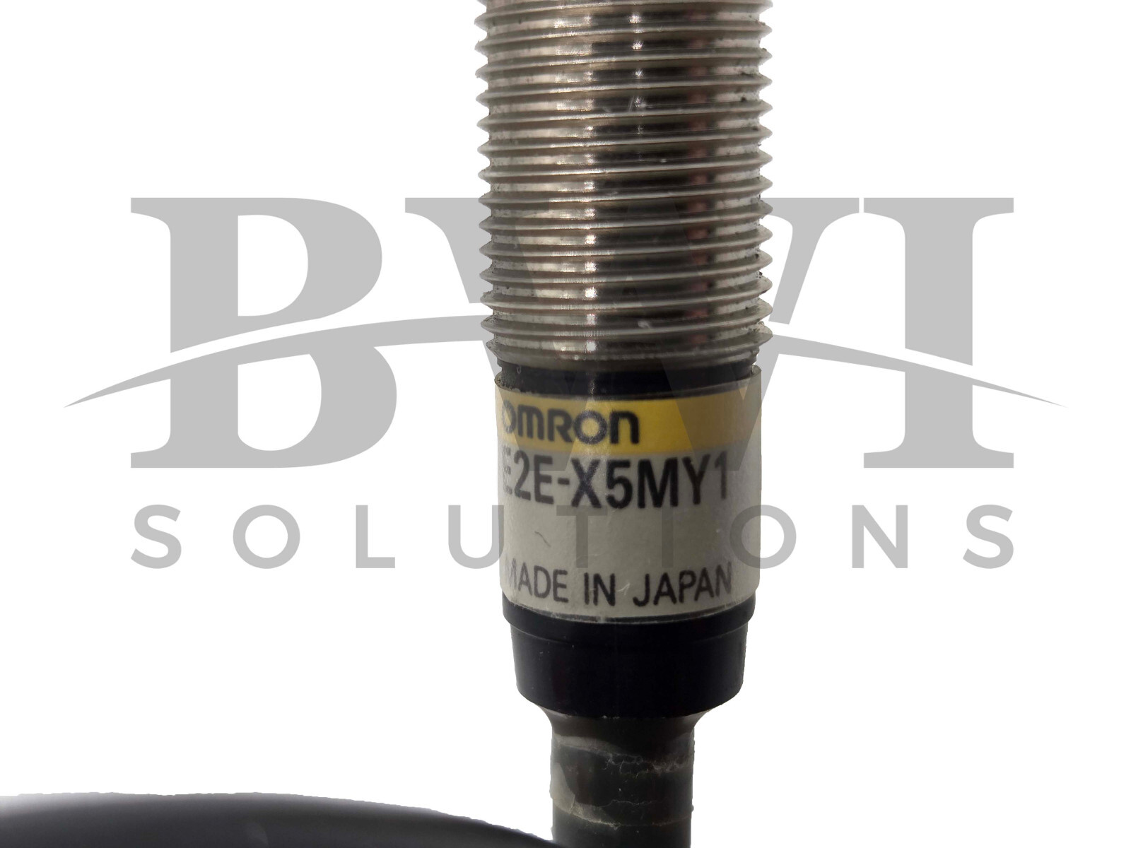 NEW Omron E2E-X5MY1 Proximity Sensor 24-240VAC, 2-Meter E2EX5MY1