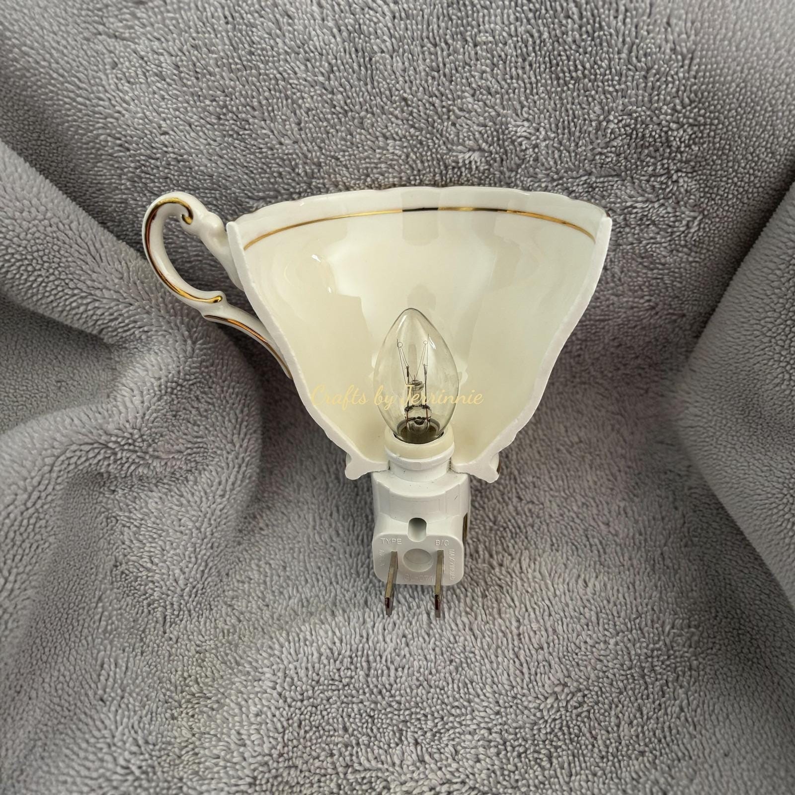 Vintage Regency Handcrafted Yellow Rose Tea Cup Night Light