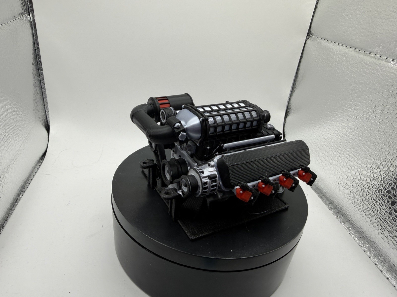 Vanquish H10 Optic Black And silver Engine And Matching Radiator Combo