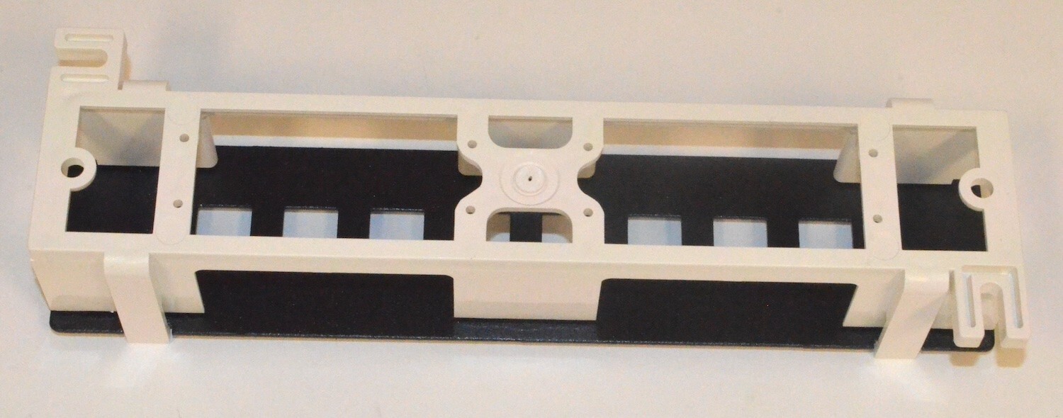 Unbranded 8 Port Unloaded Patch Panel, Black *New* HW910-MI-8-1U