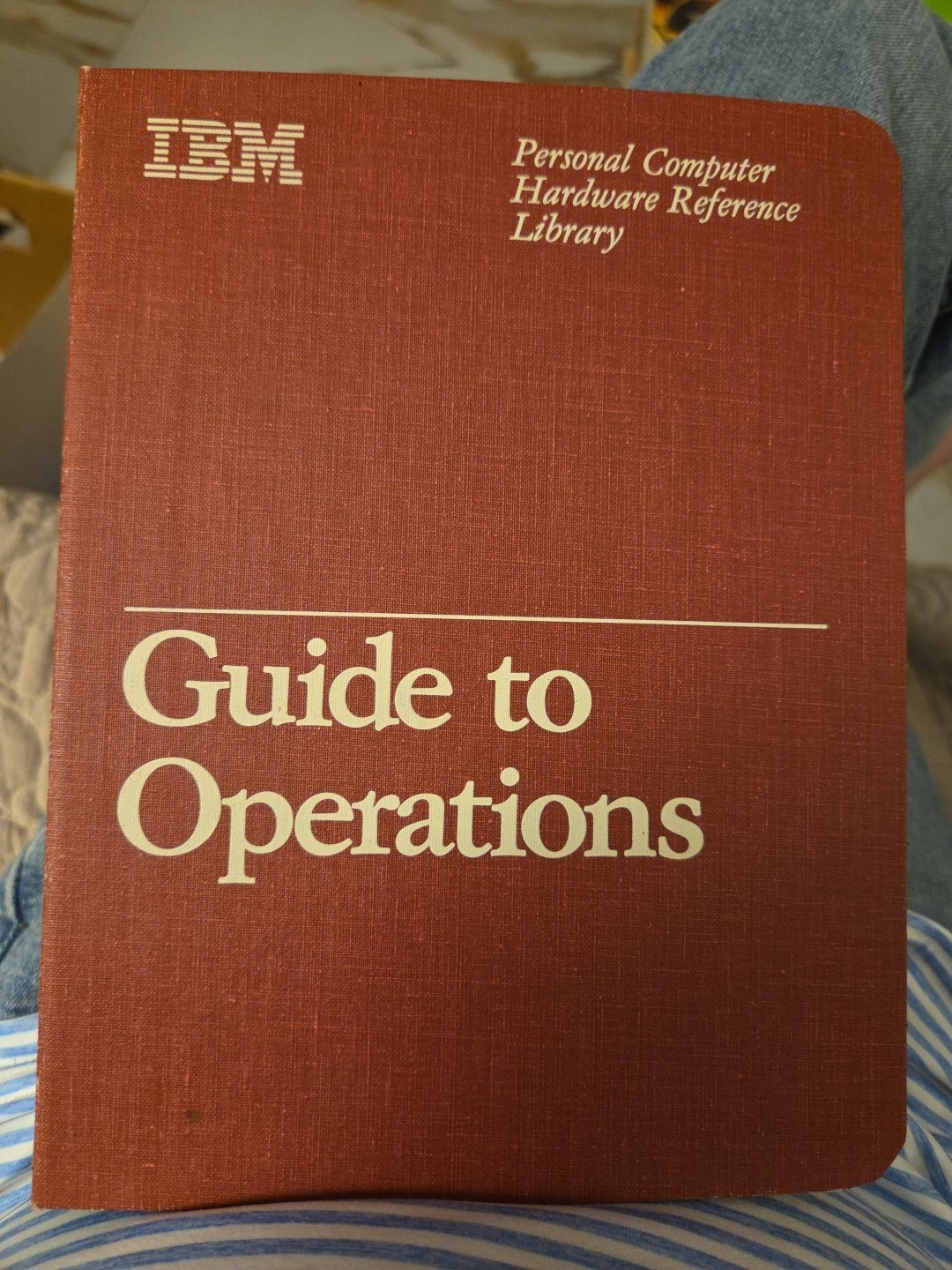 IBM Personal Computer Hardware Reference Library GUIDE TO OPERATIONS 1502292