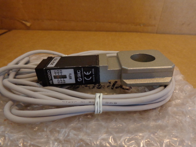 NEW SMC IS1000M-40-X215 Pressure Switch