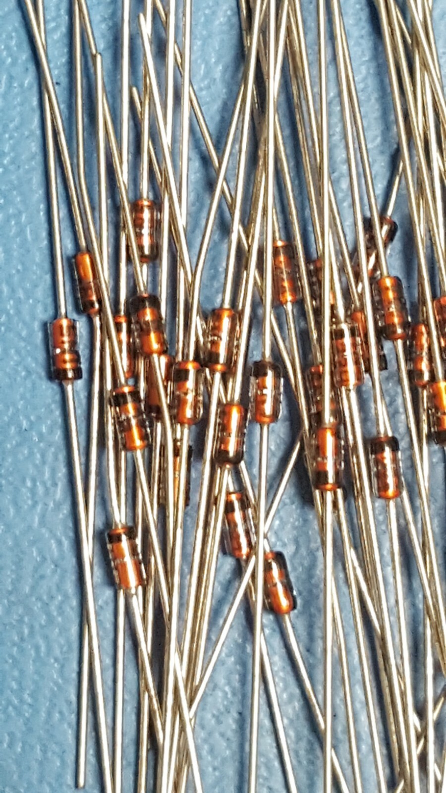 1N5234B ,DIODE ZENER ,  Lot of  110 Pcs Approximate