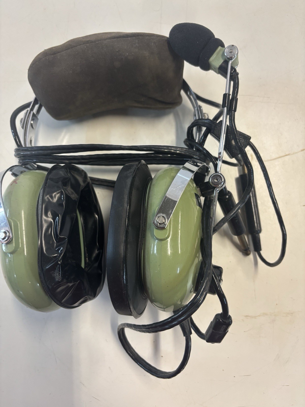 David Clark Model H10-13.4 Headset Dual Plug W/ Boom Mic Aviation