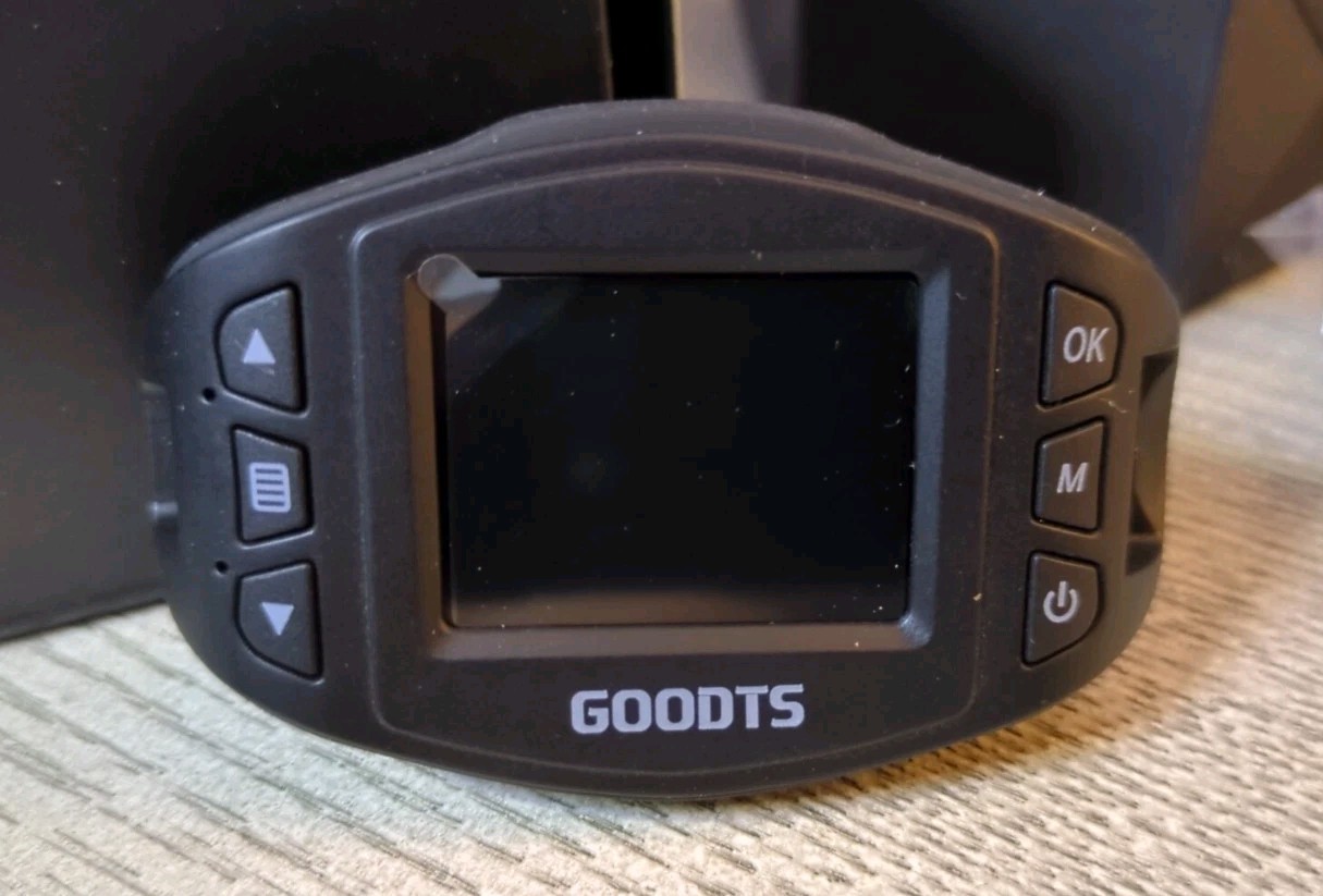 GOODTS DO13 Dash Cam 1080P FHD 16GB SD Card Monitor 1.5” Screen "Read"