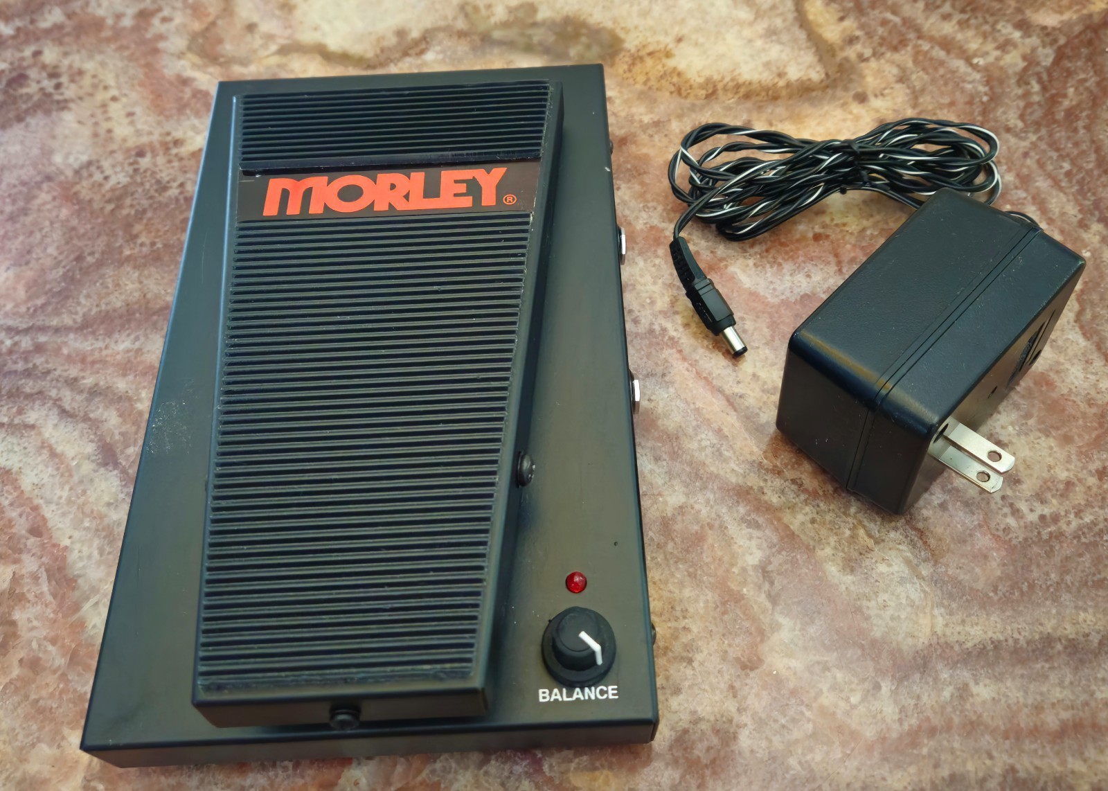 Morley Pro Series Volume Pedal (PVO) – Excellent Condition (PSV) 9V Power Supply