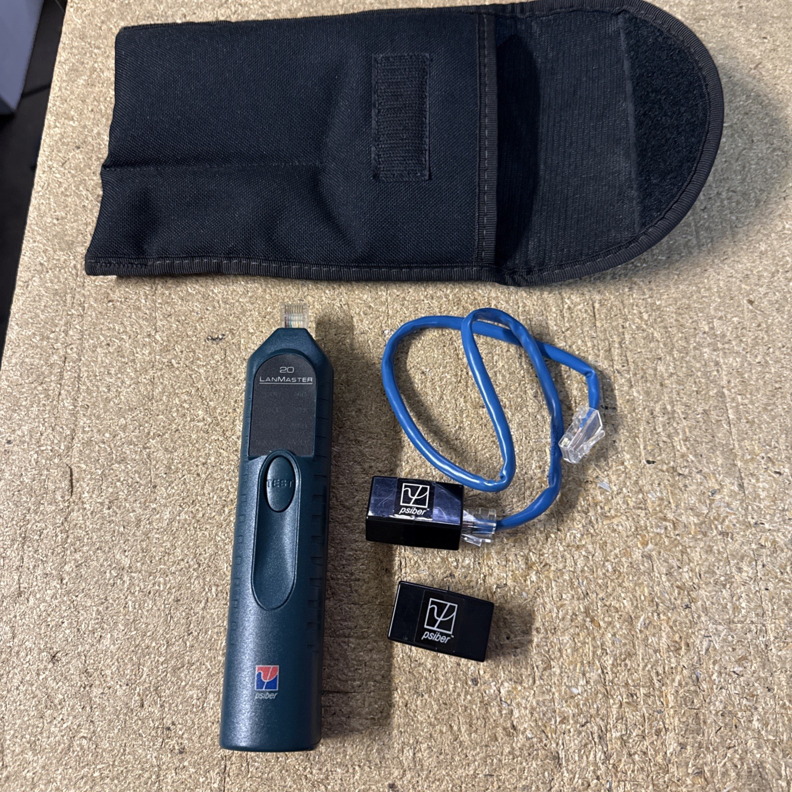 Psiber LM20 LanMaster 20 Link Tester for Verifying LAN Operation w/ Case