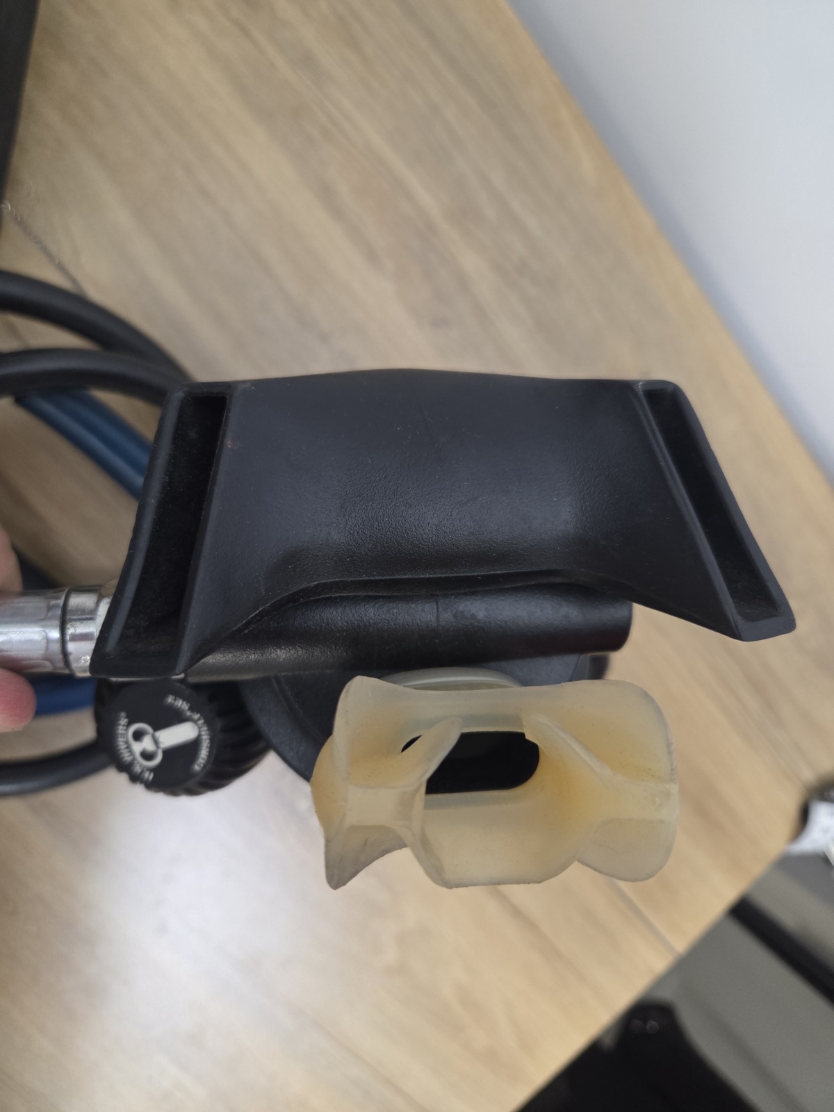 Oceanic Scuba Dive Regulator For Parts