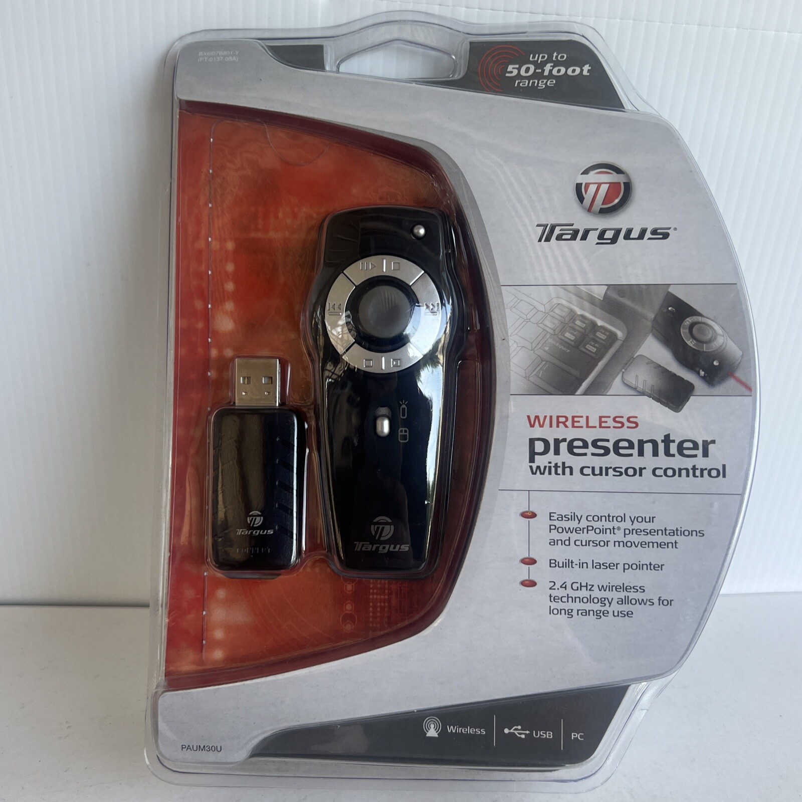New Targus Wireless Mouse Presenter w/Laser Pointer 50 Foot Range PAUM30U