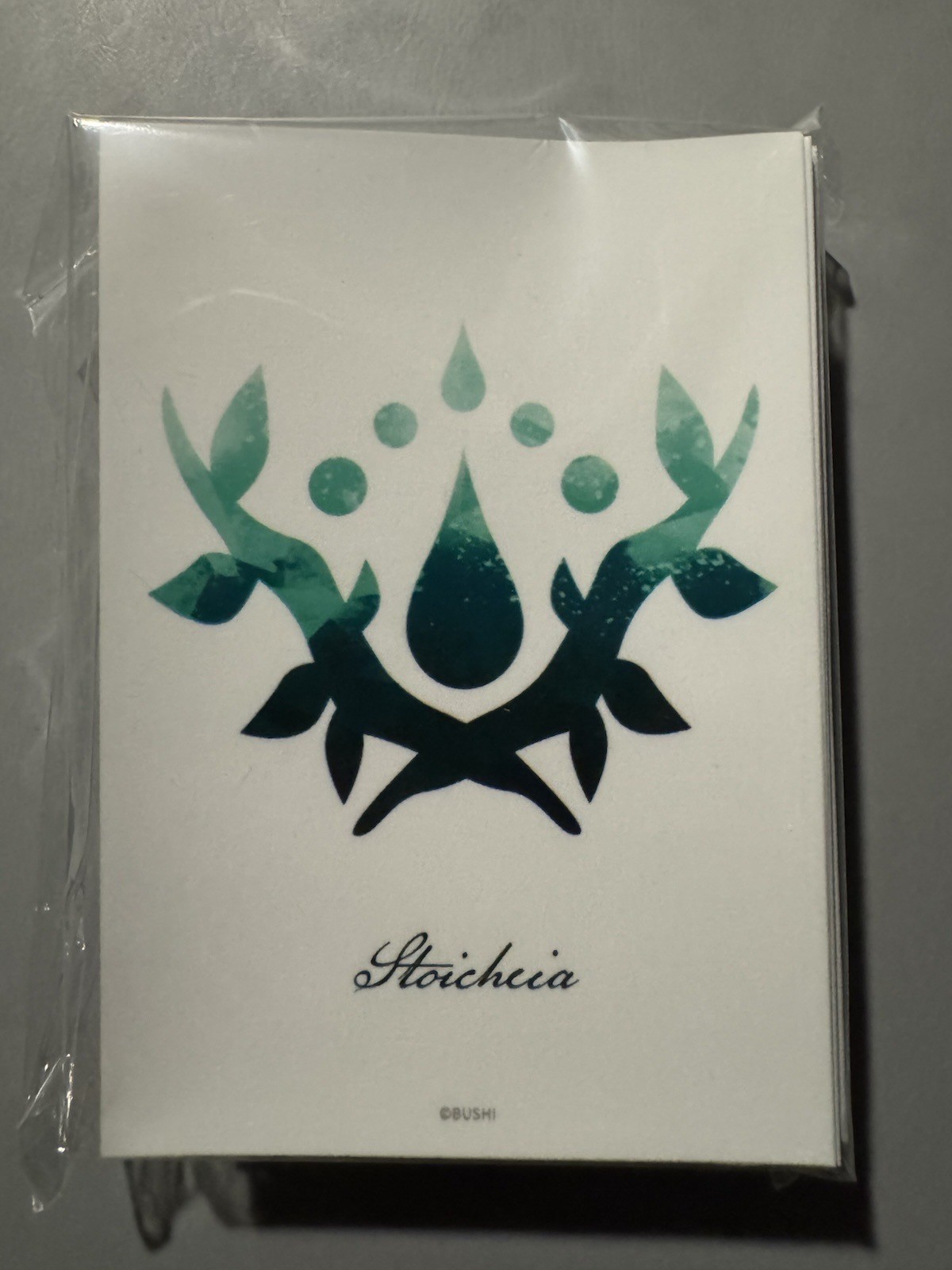 CARDFIGHT VANGUARD DIVINEZ STOICHEIA NATION LOGO WHITE SLEEVES (80 PCS)