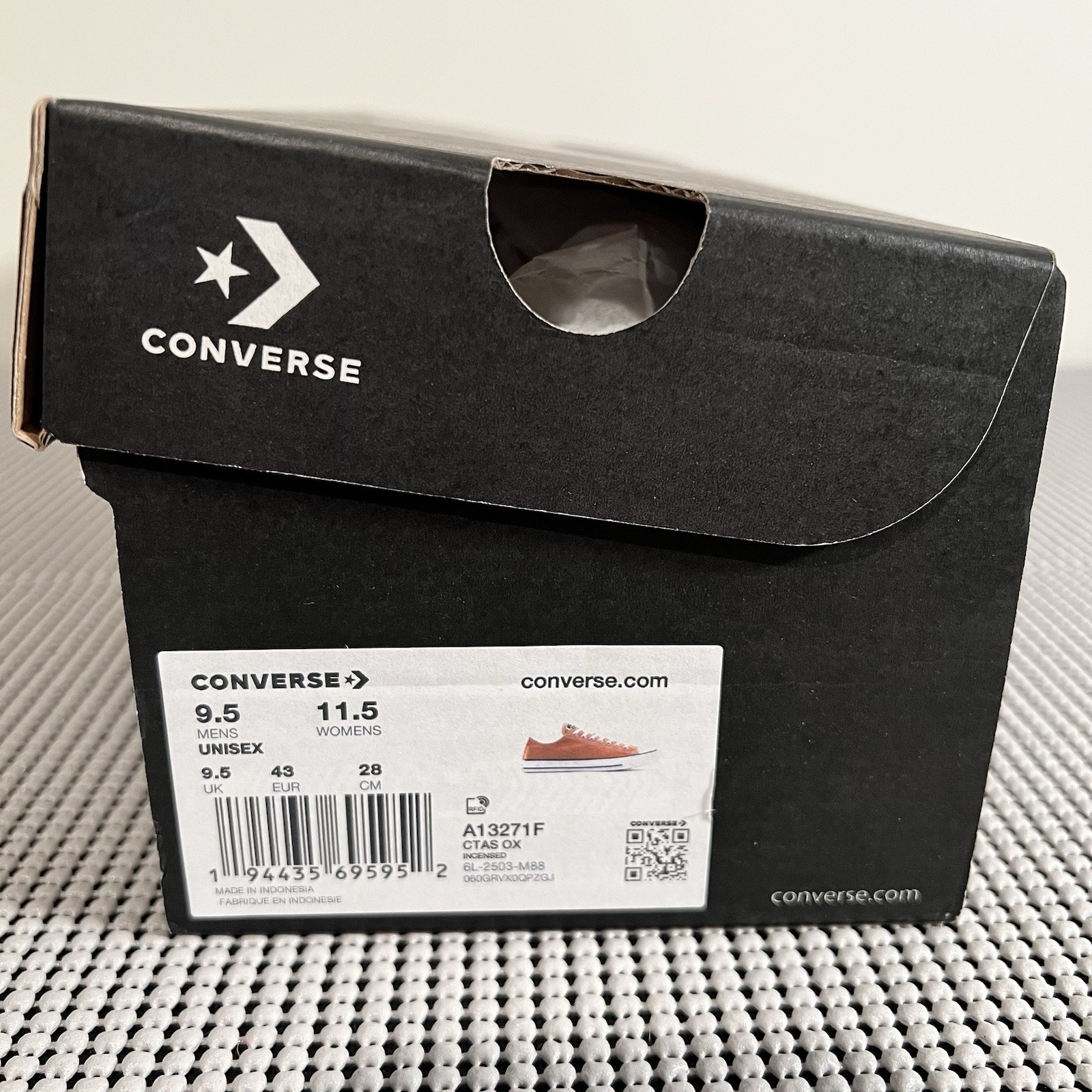 CONVERSE Chuck Taylor ALL STAR OX LOW TOP INCENSED Shoes (A13271F) - Men’s 9.5