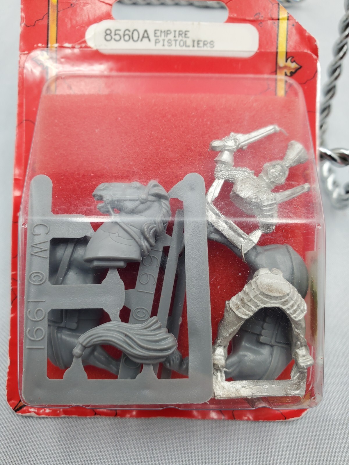 Warhammer Fantasy Battles WFB Empire Pistoliers 8560A Blister NIB OOP (Red)