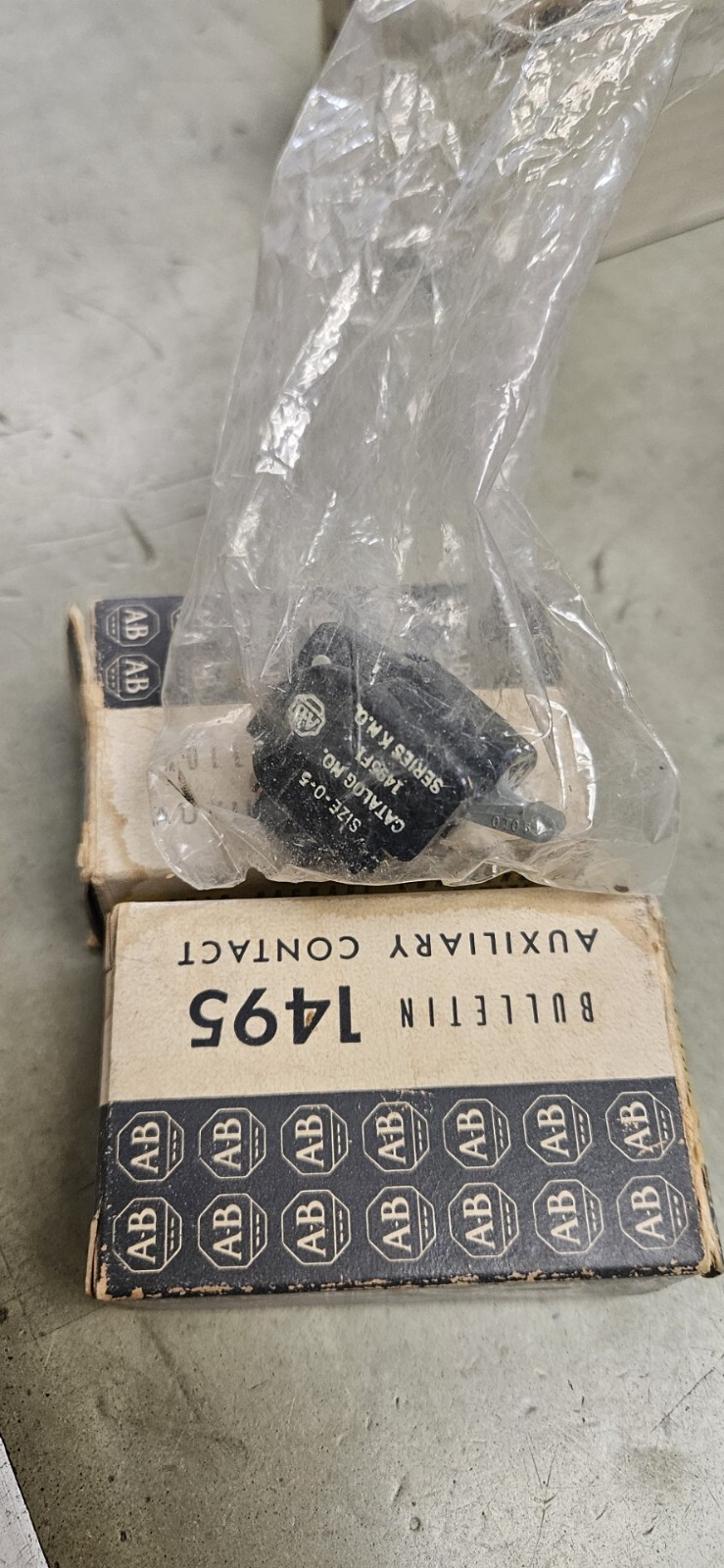 ALLEN BRADLEY,1495-F1,AUXILIARY CONTACT LOT OF 3