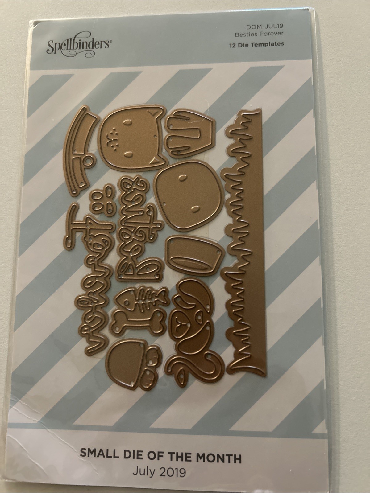 NEW Spellbinders Small Die Of The Month Jul 2019 BESTIES FOREVER Cat Dog