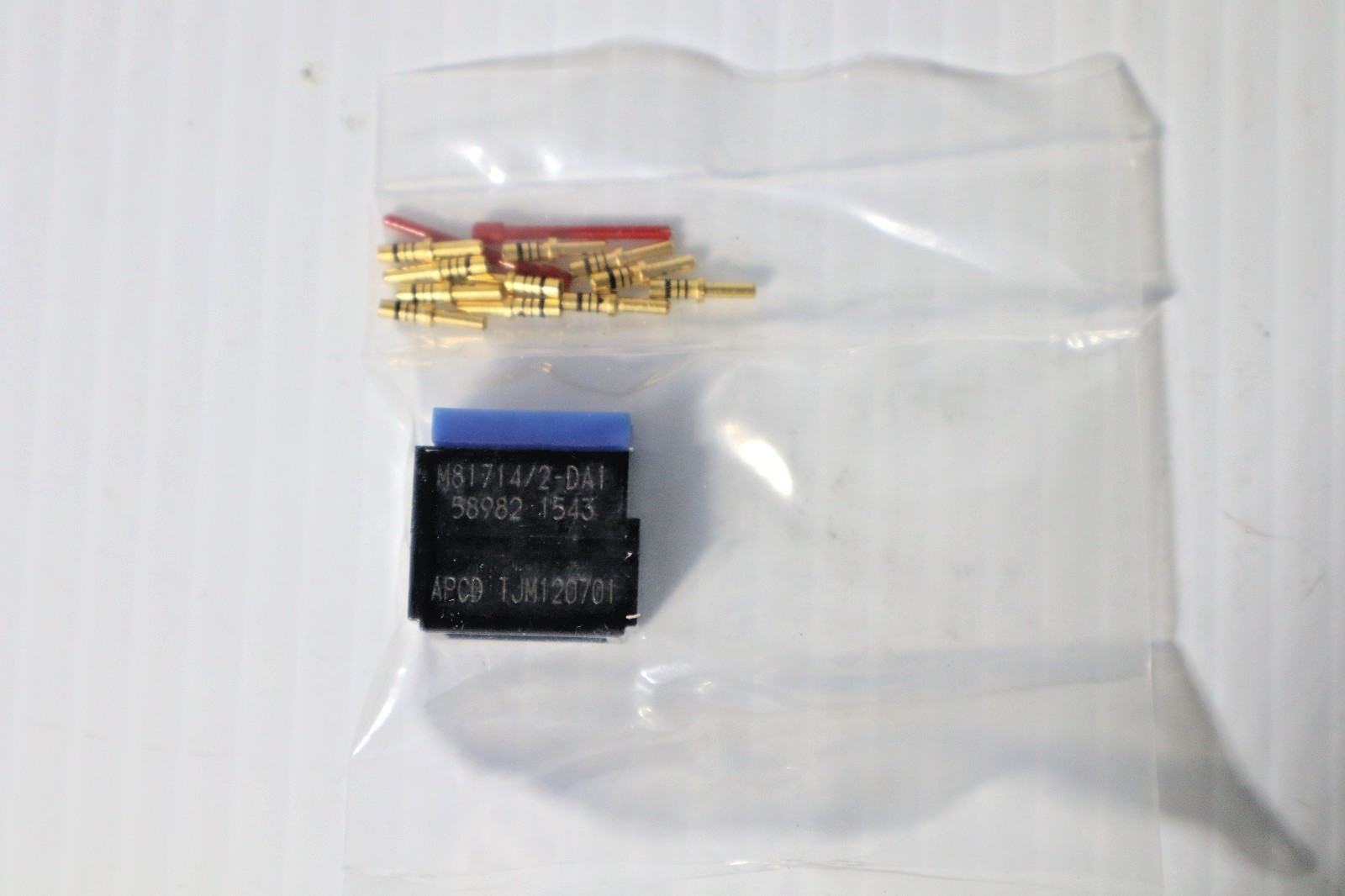 Amphenol M81714/2-DA1 Terminal Junction Module TJM120701