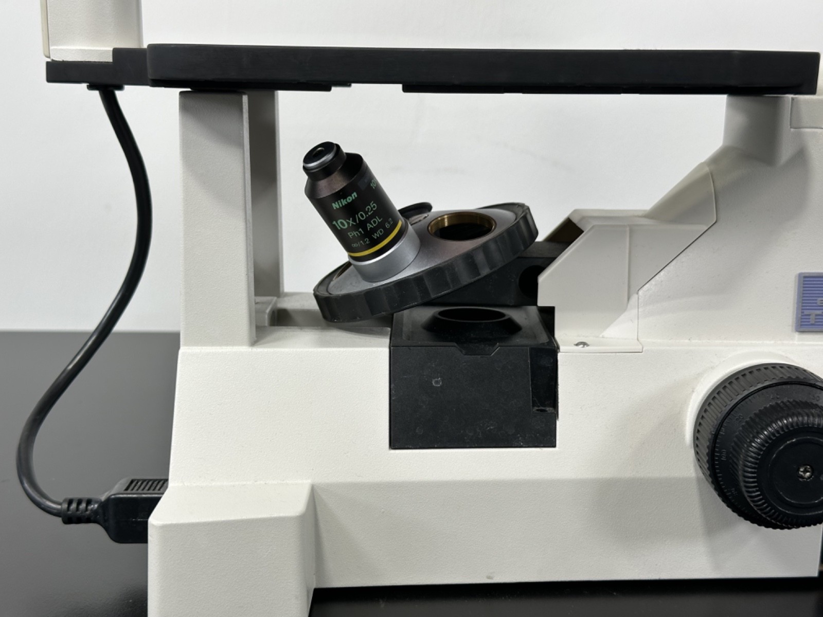 Nikon Eclipse TS100 Inverted Phase Contrast Microscope For Parts