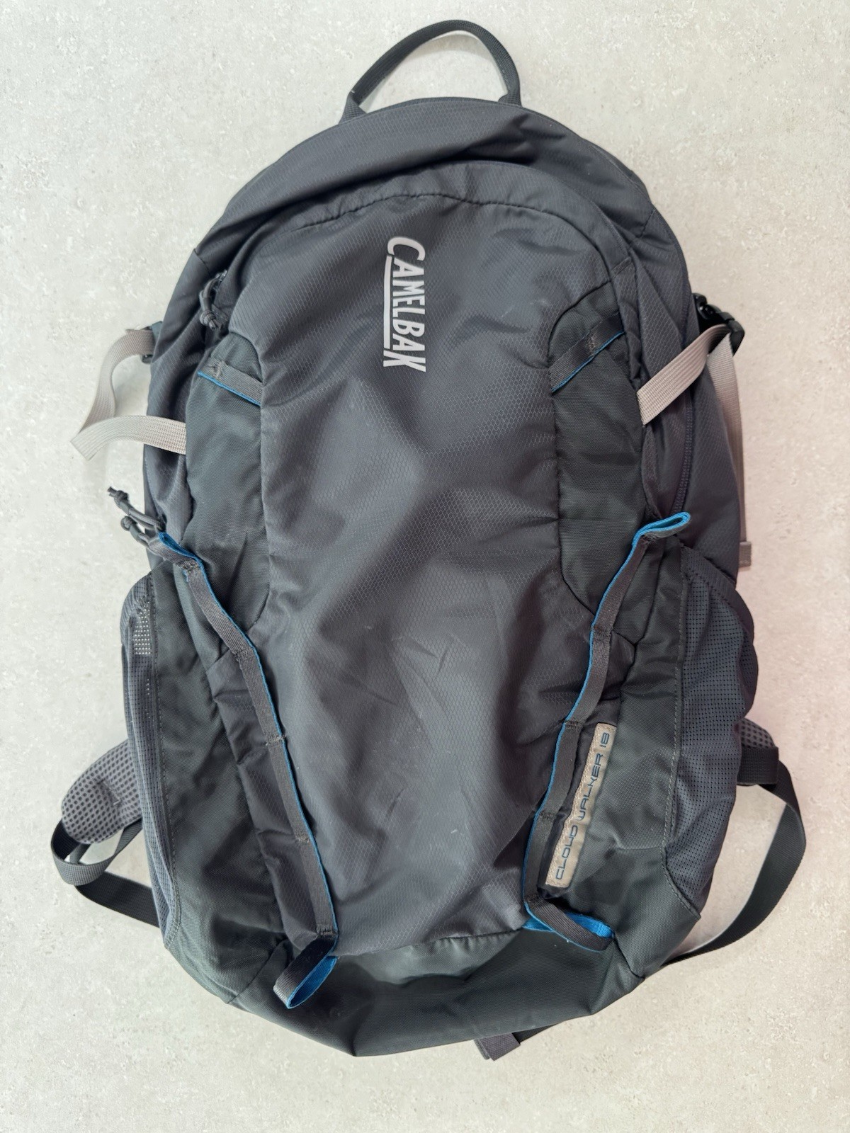 Camelbak Cloud Walker 18 Backpack w/ Hydration Bladder