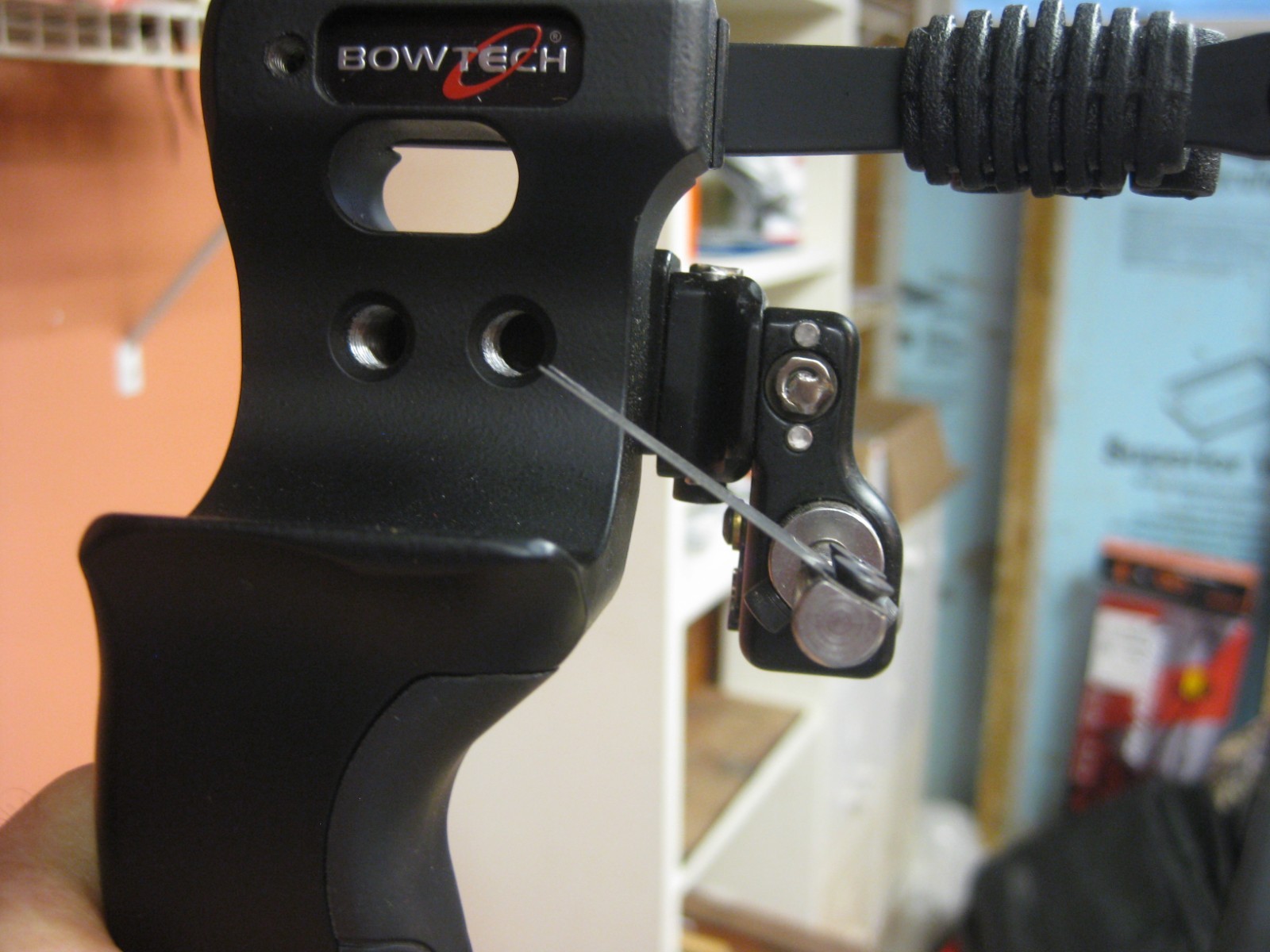 Spot Hogg The Edge Arrow Rest, Black, Right Hand