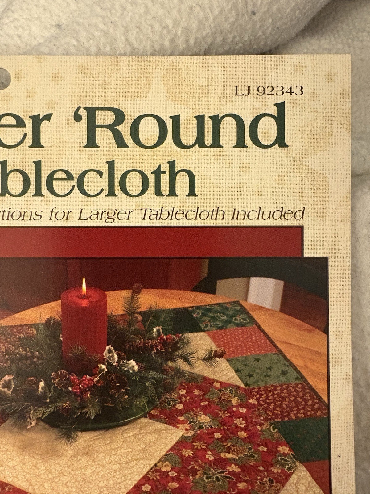thimbleberries by lynette jensen 2006 Gather ‘Round tablecloth 48” Inches Square