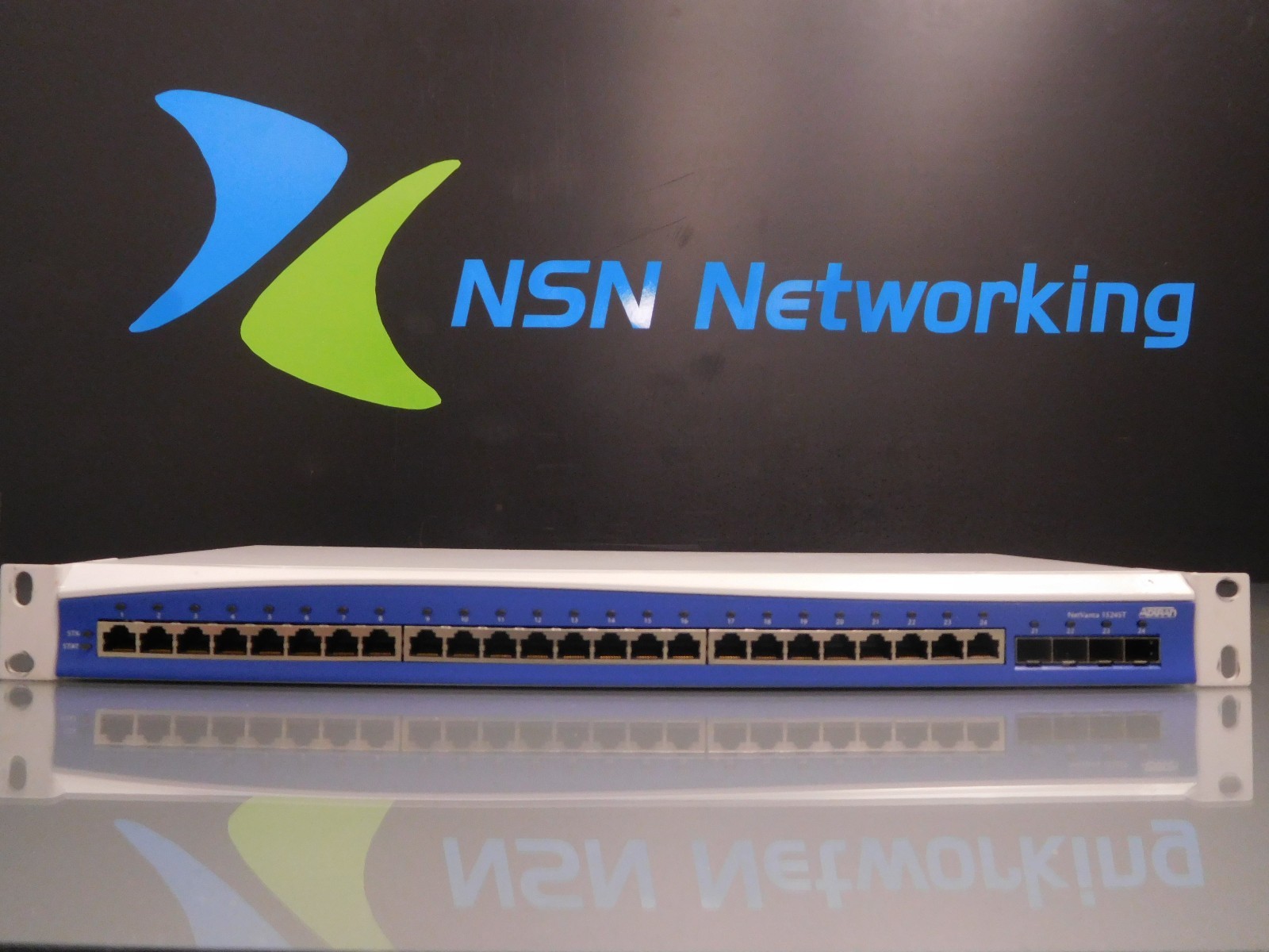 Adtran Netvanta 1524ST 1200560L2 24-Port Enhanced Ethernet Switch w/ Rack Ears