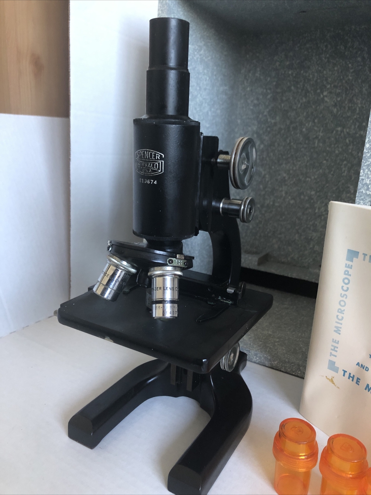 Vintage/Antique Spencer Buffalo USA Microscope