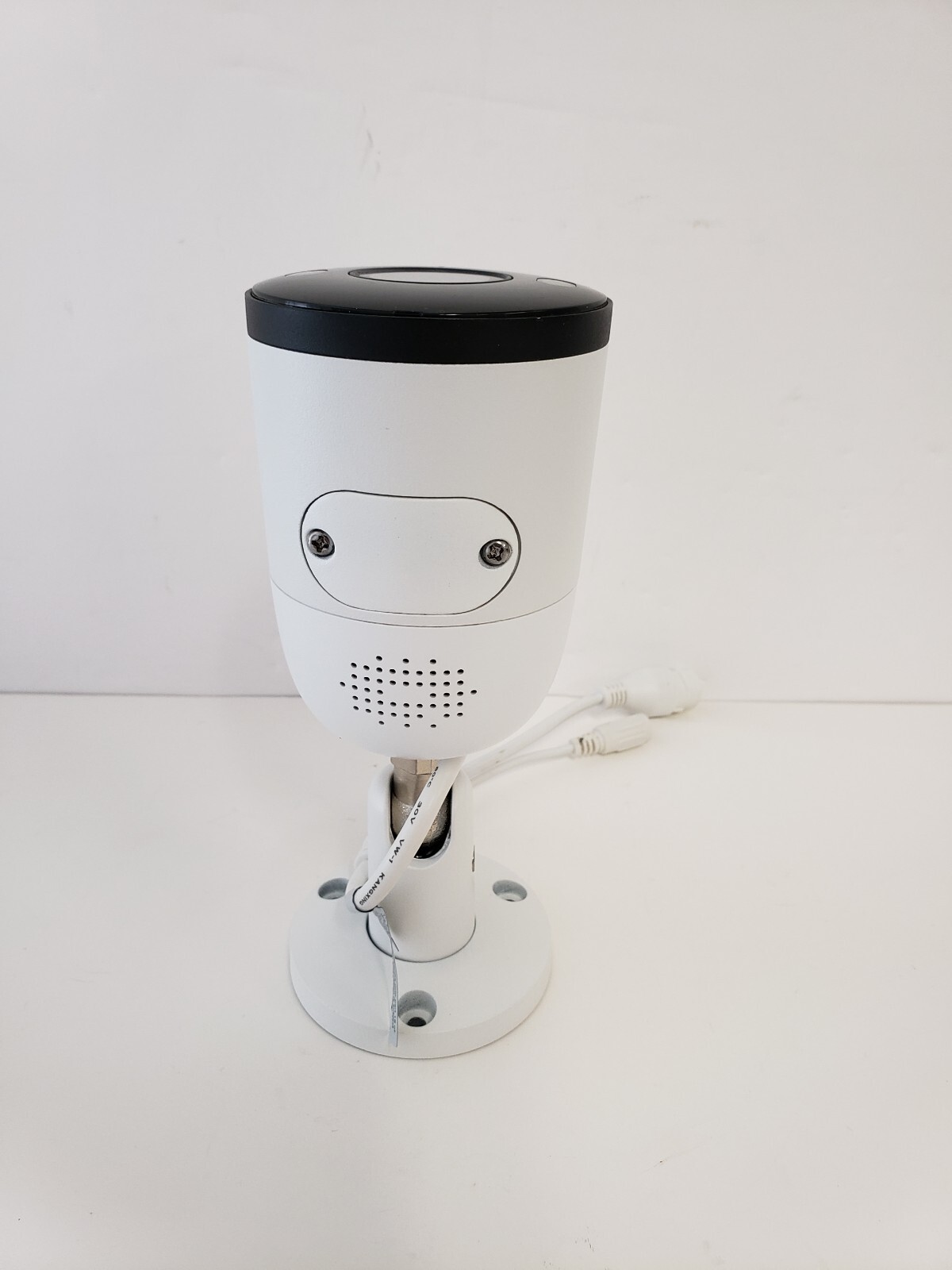 Lorex 4K Ultra HD Smart Deterrence IP Camera with Smart Motion Plus E893AB