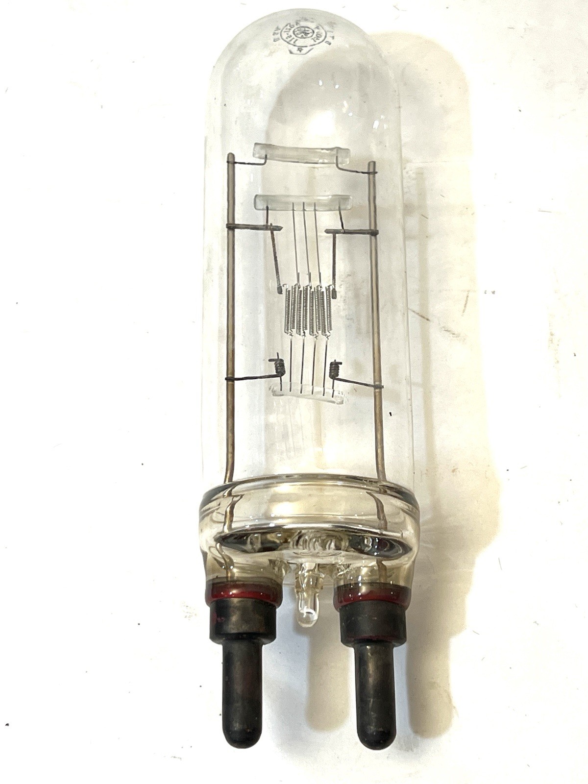 DTS 1500W 120V Projection Lamp Bulb 1500T20/41 T20 Mogul Bipost GE
