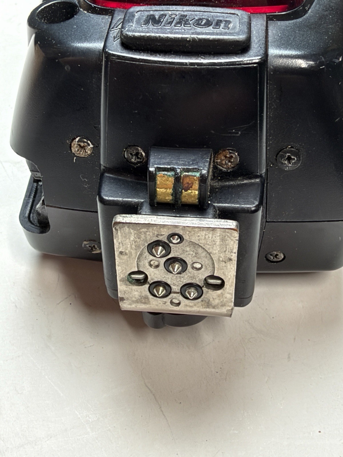 Nikon SB-800 Missing battery door, DID NOT POWER ON USING TEST DOOR
