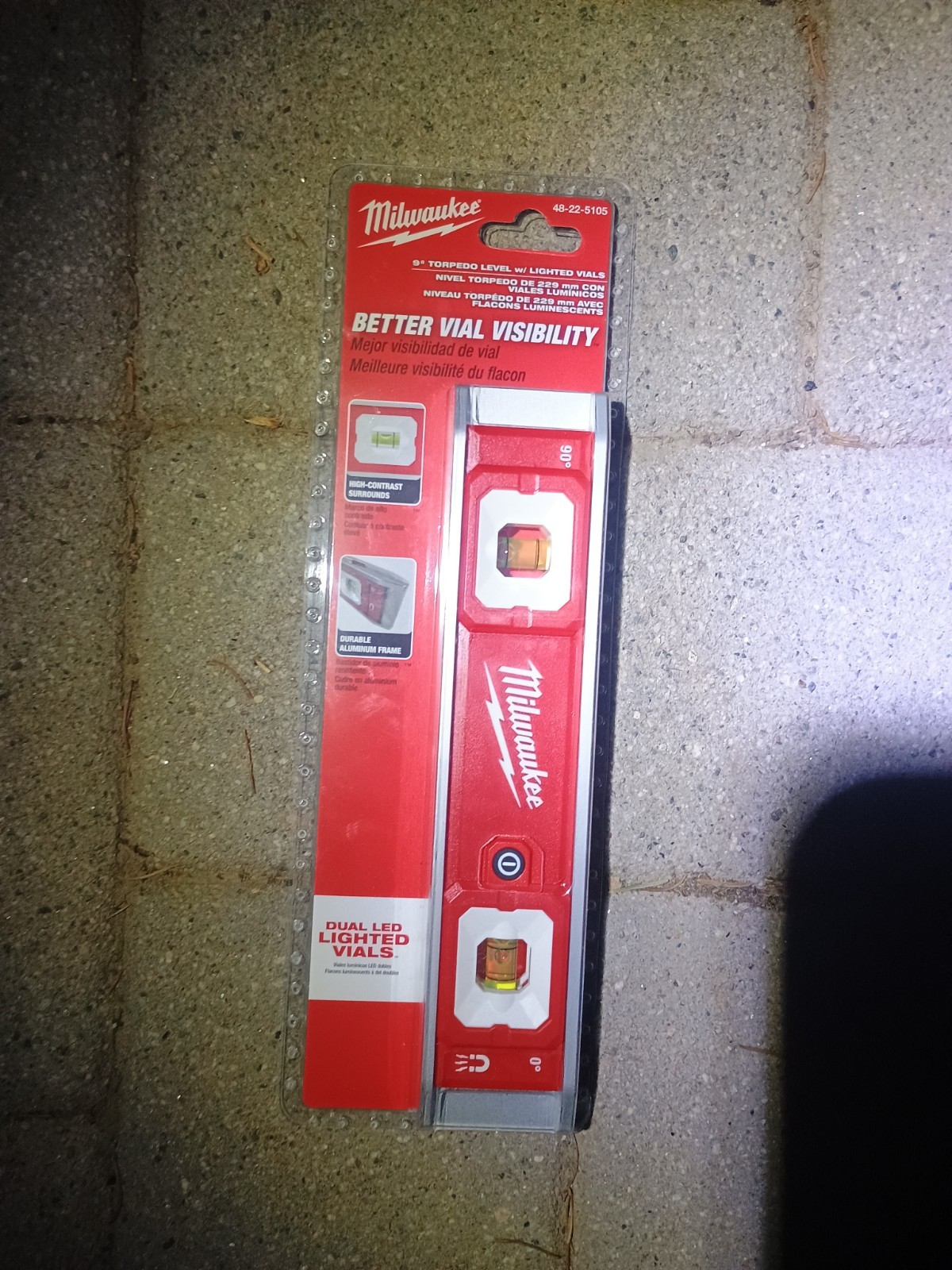 Milwaukee 48-22-5105 9in Torpedo Level Magnetic LED Lighted Vials Red
