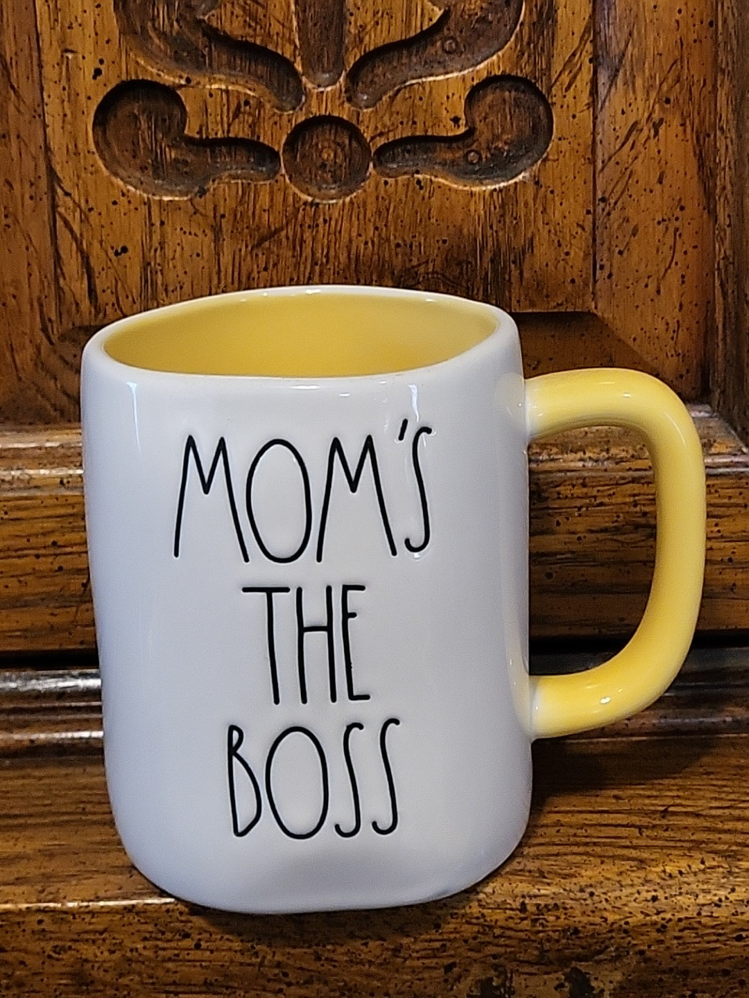 Rae Dunn Mom's The Boss Mug Collection 16 Oz Yellow Handle.