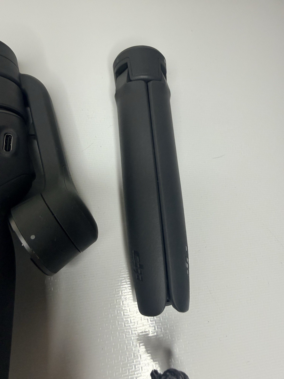 DJI Osmo Mobile 6 Smartphone 3-Axis Gimbal Stabilizer