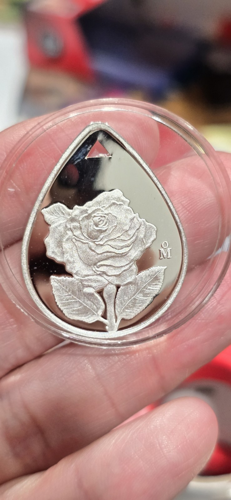 (1/4 oz) 8.4 Grams Banco de Mexico 925 Sterling Silver Proof  Tear Drop Pendant.