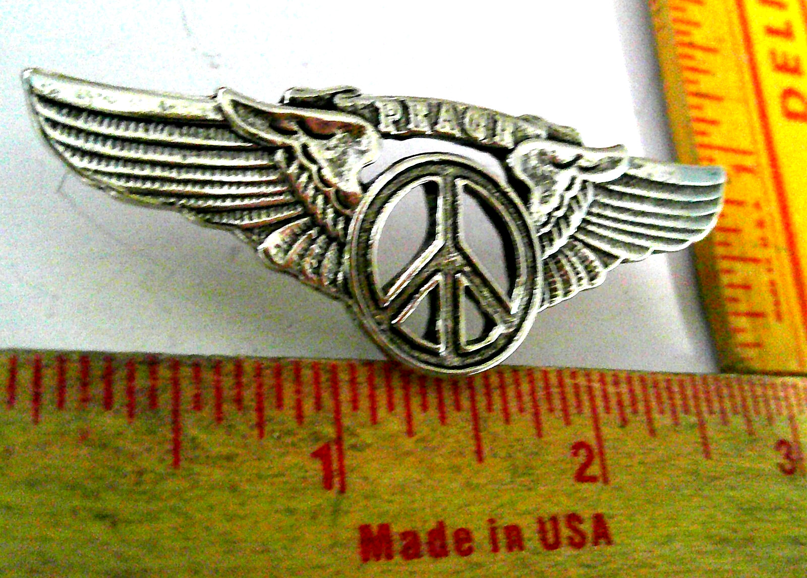 Grateful Dead Peace pin collectible vintage rock band pinback music memorabilia