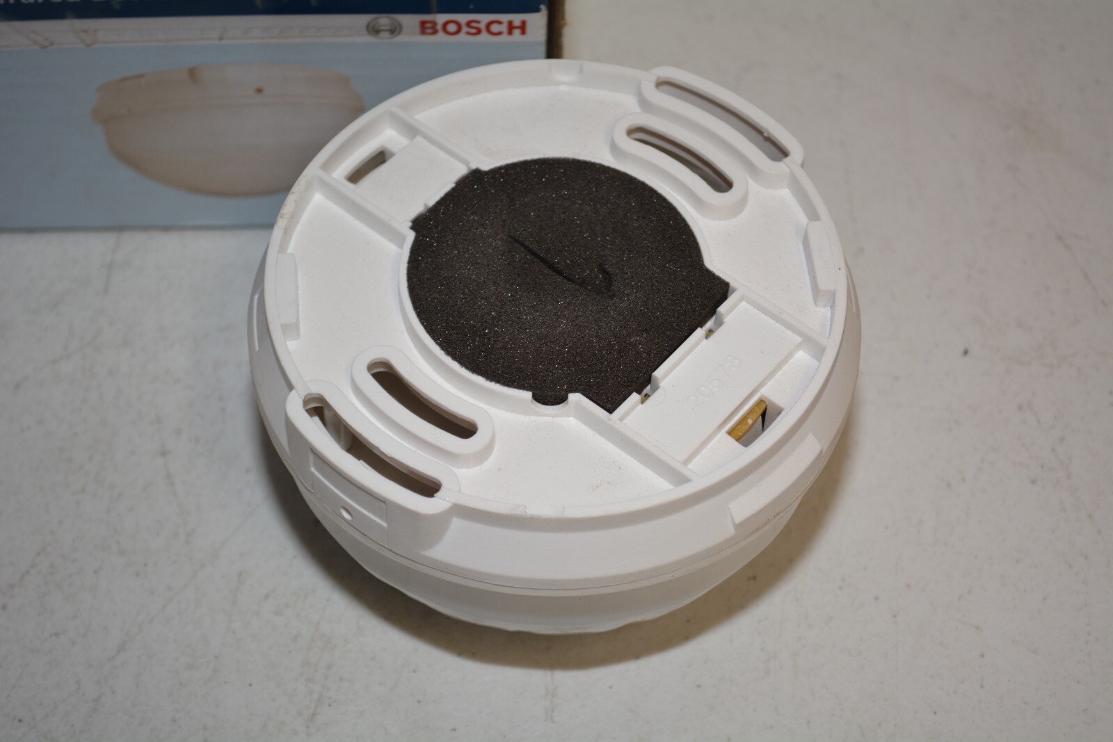 Bosch DS938Z Ceiling Mount Motion Detector #W5195