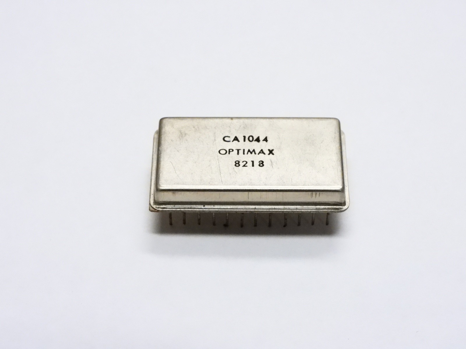 Optimax  CA1044 Integrated Circuit