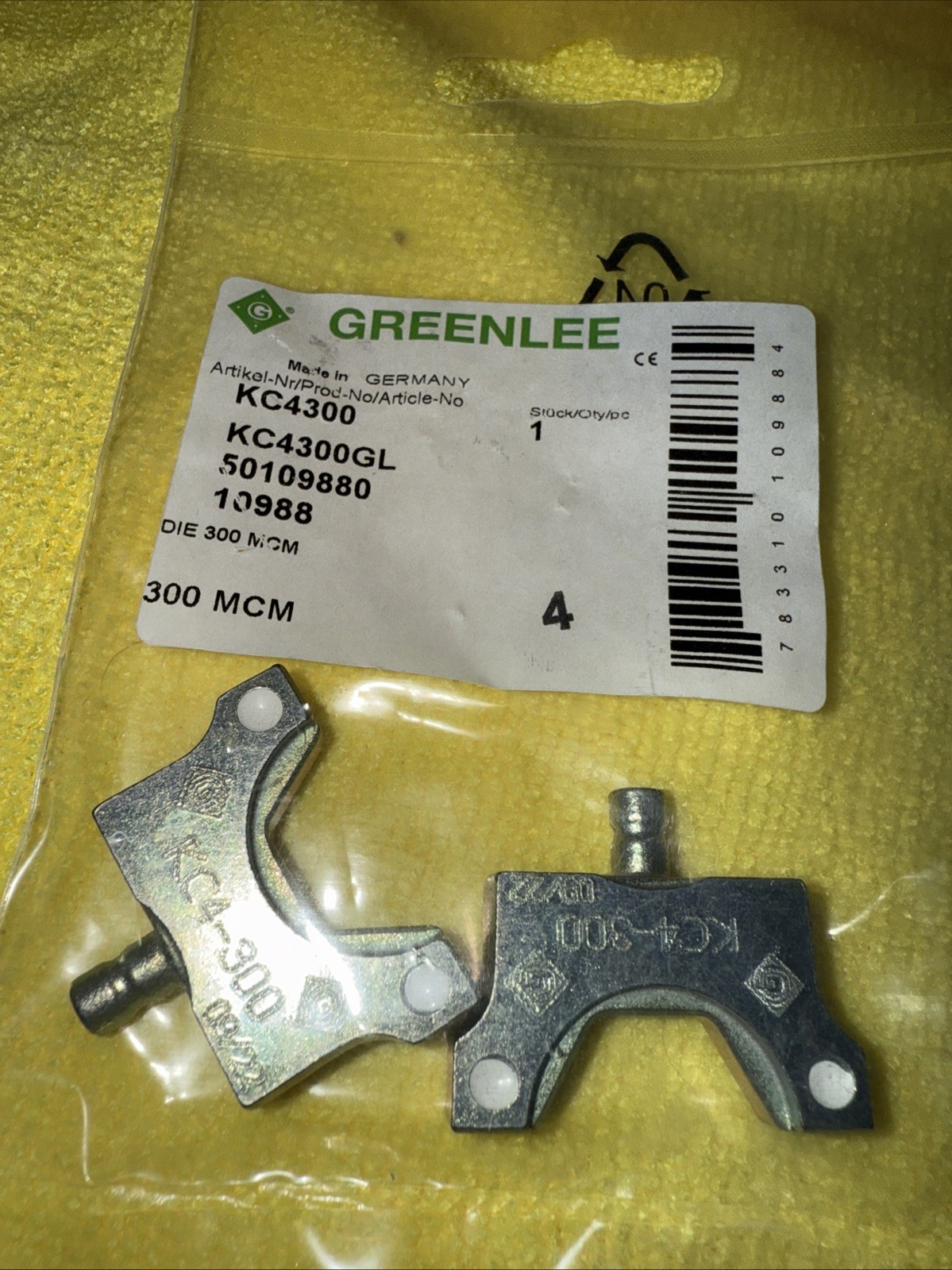 New Genuine Greenlee KC4-300  DIE SET KC4300 300 MCM  Made in Germany 50109880
